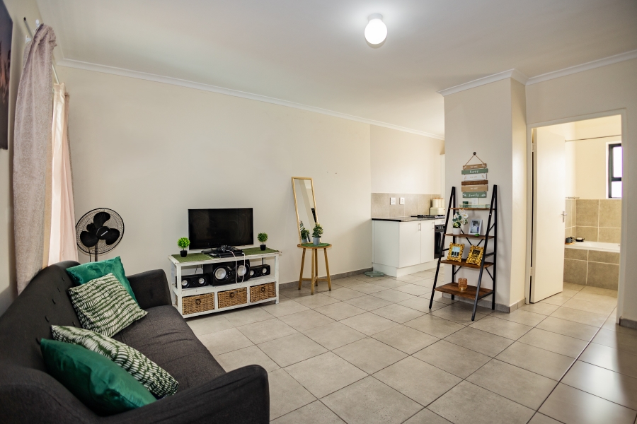 2 Bedroom Property for Sale in Parklands Western Cape